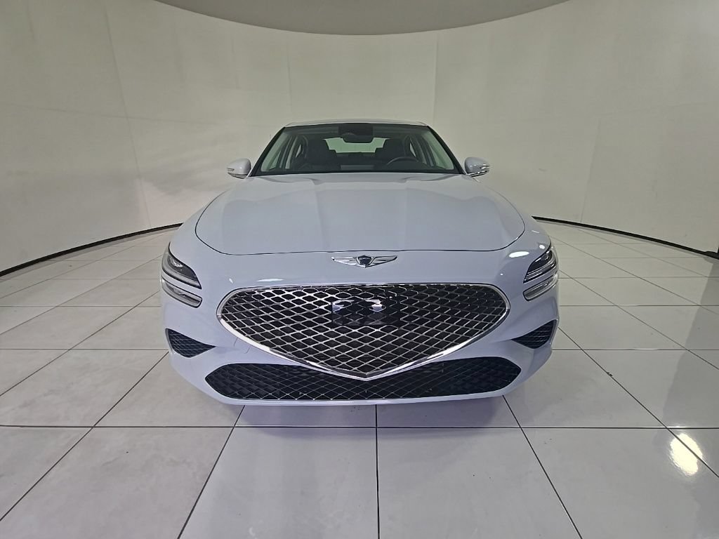 Used 2023 Genesis G70 2.0T RWD image 2
