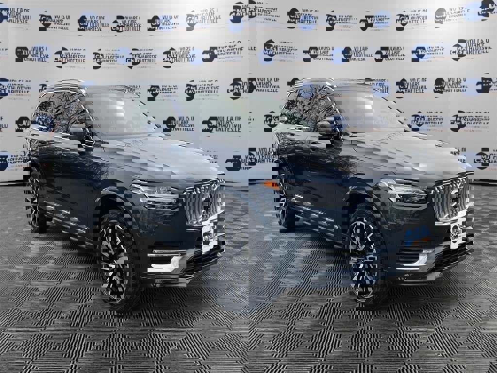 Certified 2025 Volvo XC90 B6 Plus image 7