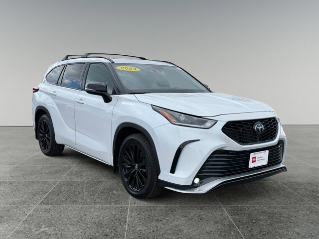 Certified 2024 Toyota Highlander XSE image 7