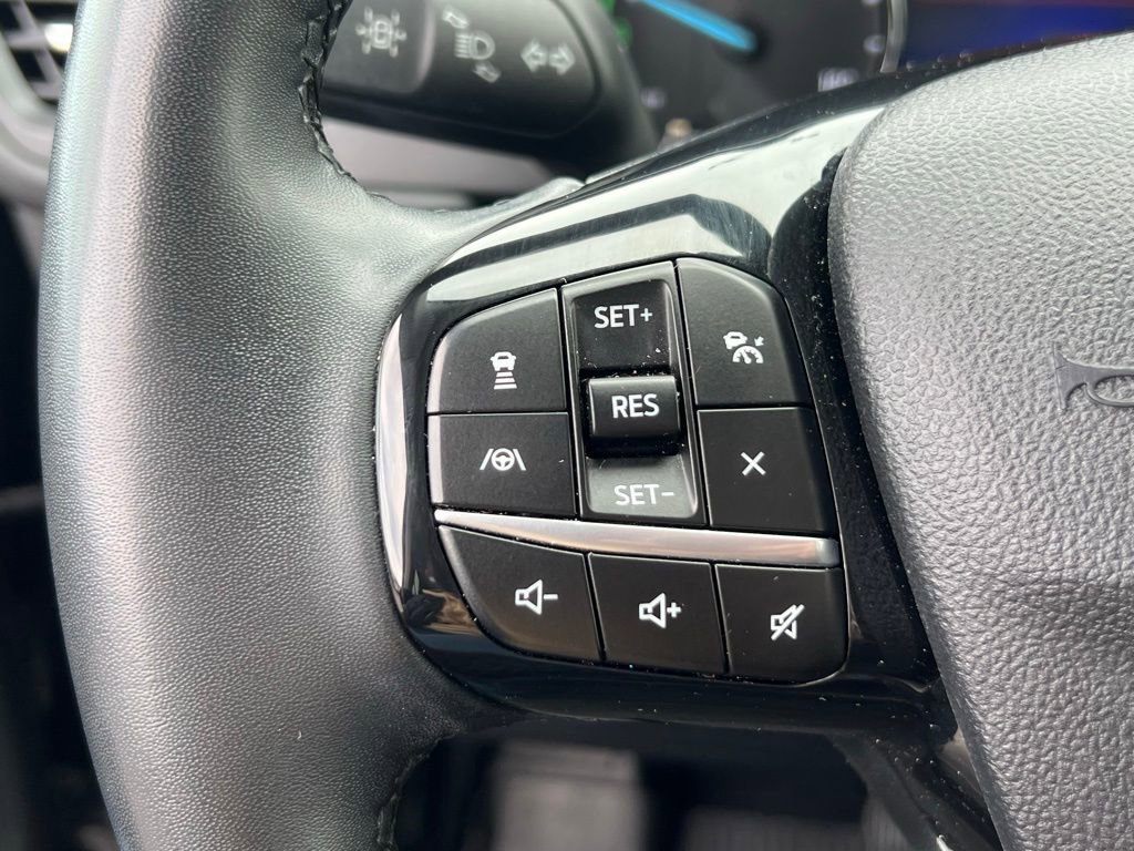 Used 2022 Ford Escape SEL image 29