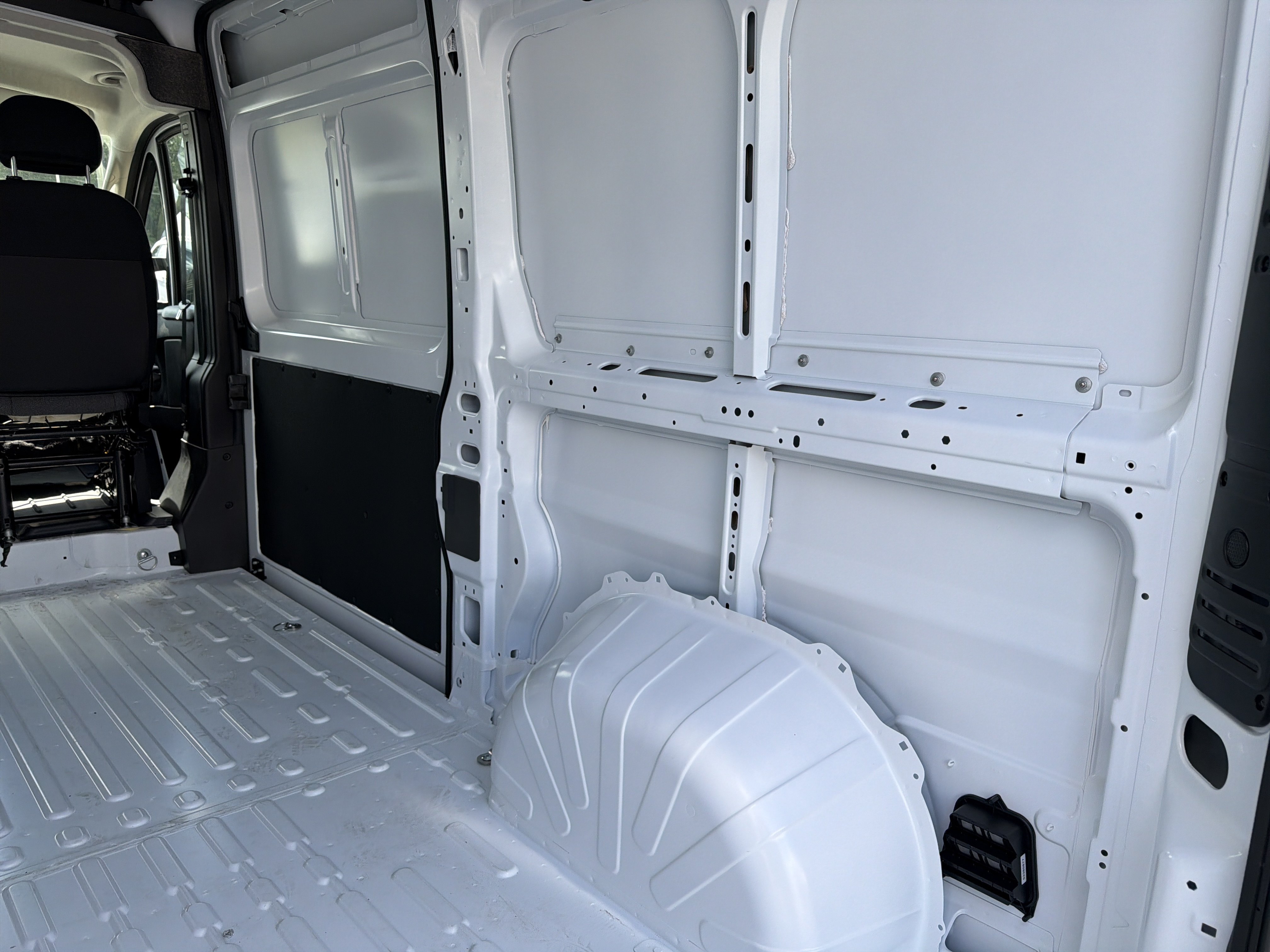 New 2026 RAM ProMaster 1500 FWD image 28