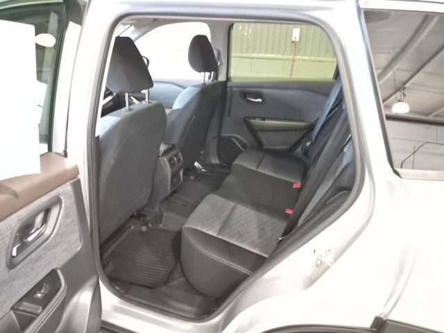 Certified 2023 Nissan Rogue SV AWD/4WD image 17