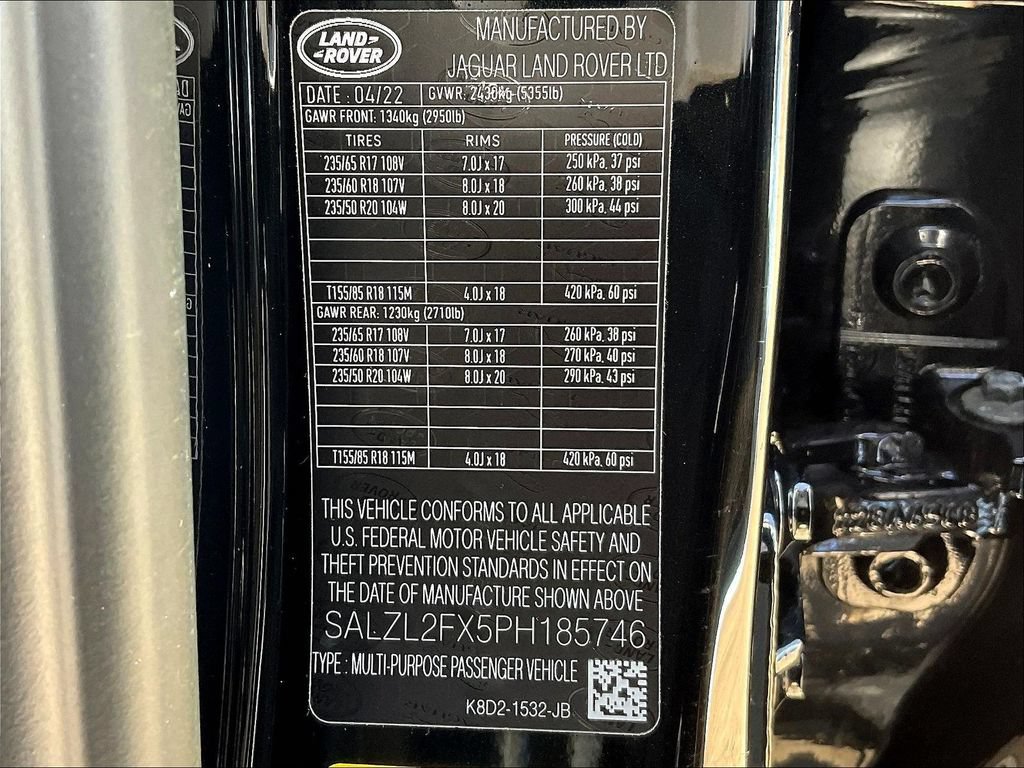 Used 2023 Land Rover Range Rover Evoque R-Dynamic SE AWD/4WD image 19