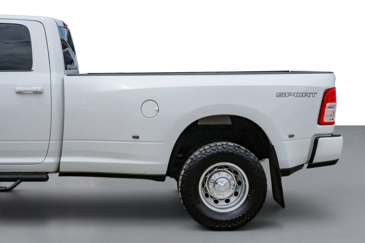 Used 2024 RAM 3500 Lone Star w/ Sport Appearance Package AWD/4WD image 11
