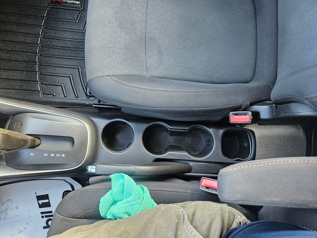 Used 2019 Chevrolet Trax LS AWD/4WD image 18