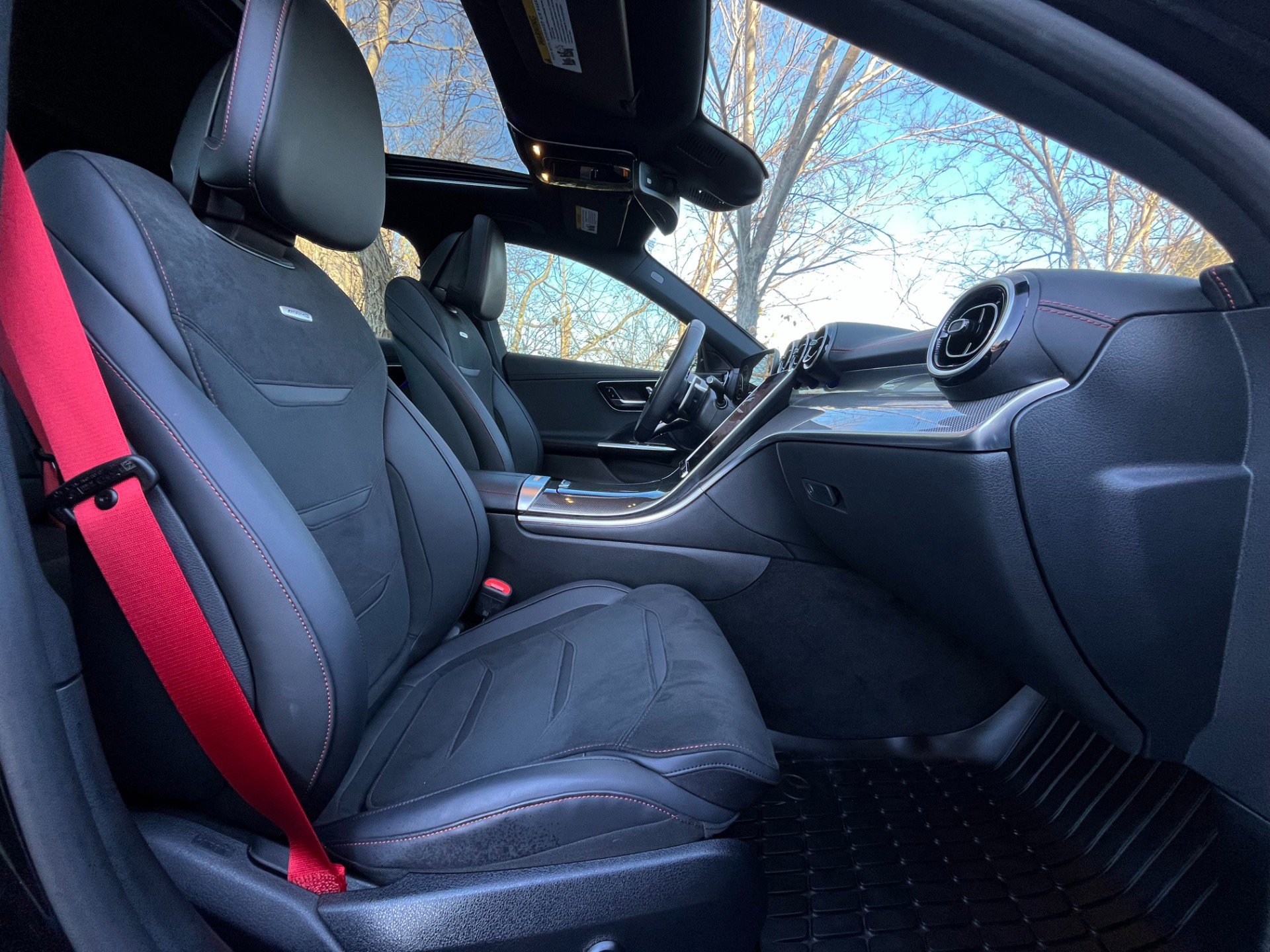 Used 2024 Mercedes-Benz C 43 AMG AMG w/ MB NAVIGATION, AMG REAL image 17