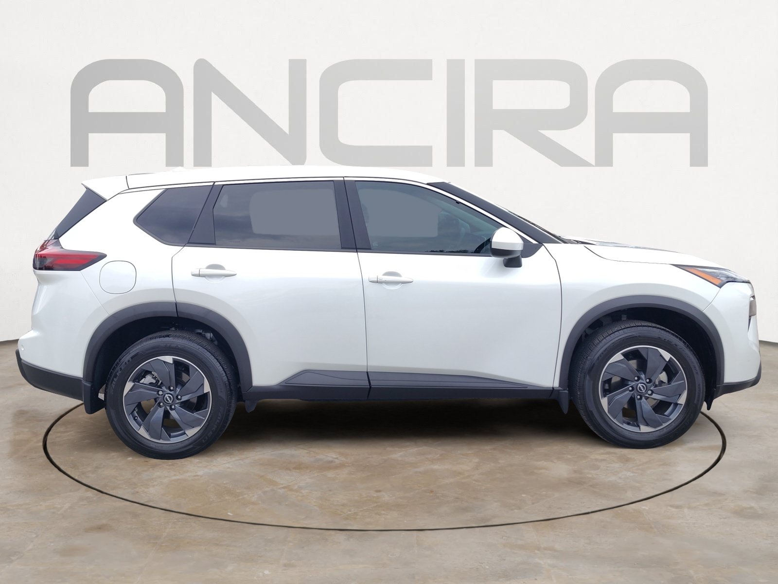 Used 2025 Nissan Rogue SV FWD image 13
