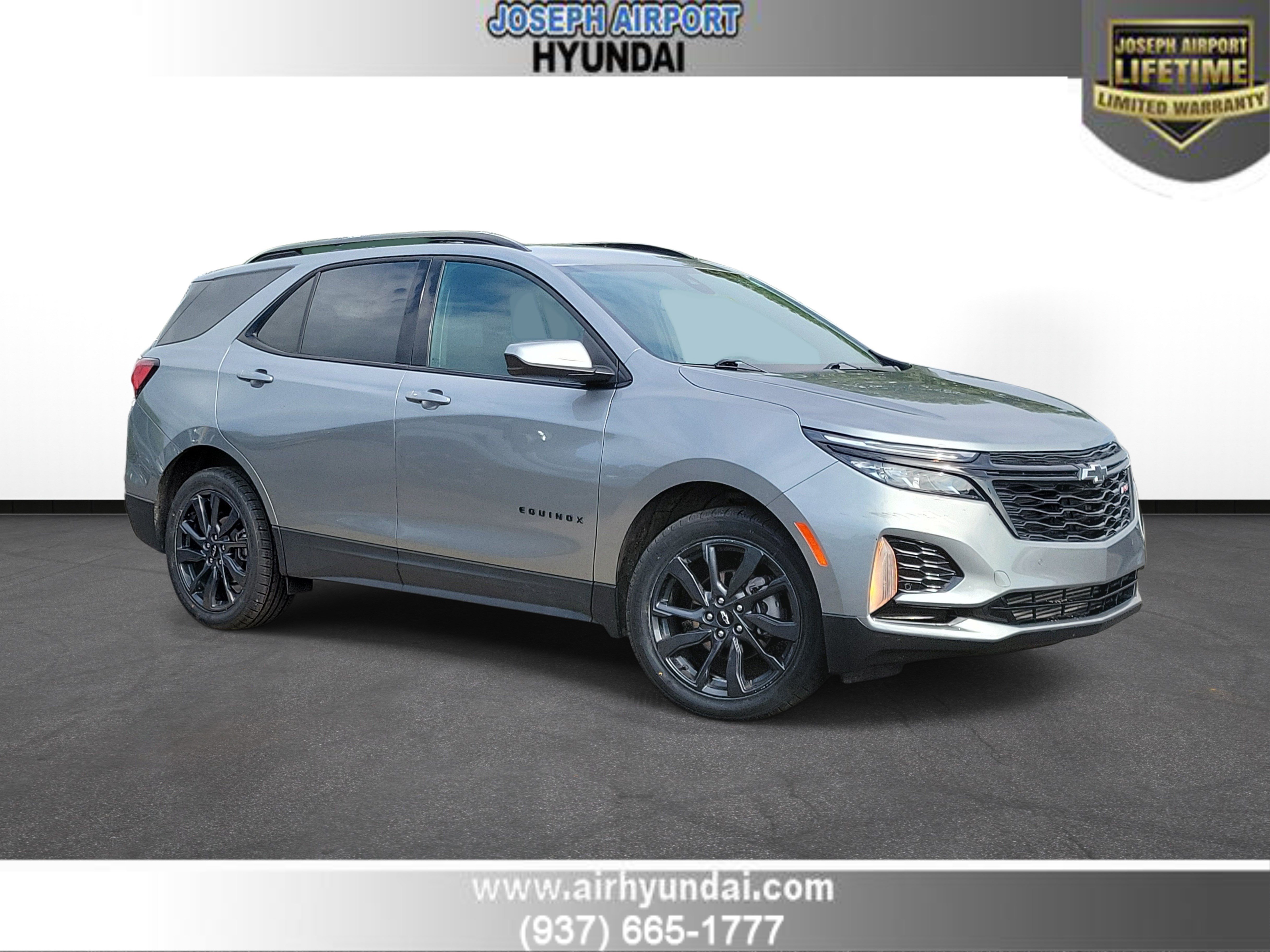 Used 2024 Chevrolet Equinox RS FWD image 1
