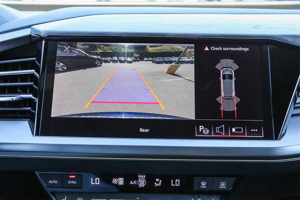 Used 2023 Audi Q4 e-tron Premium Plus w/ Premium Plus image 23