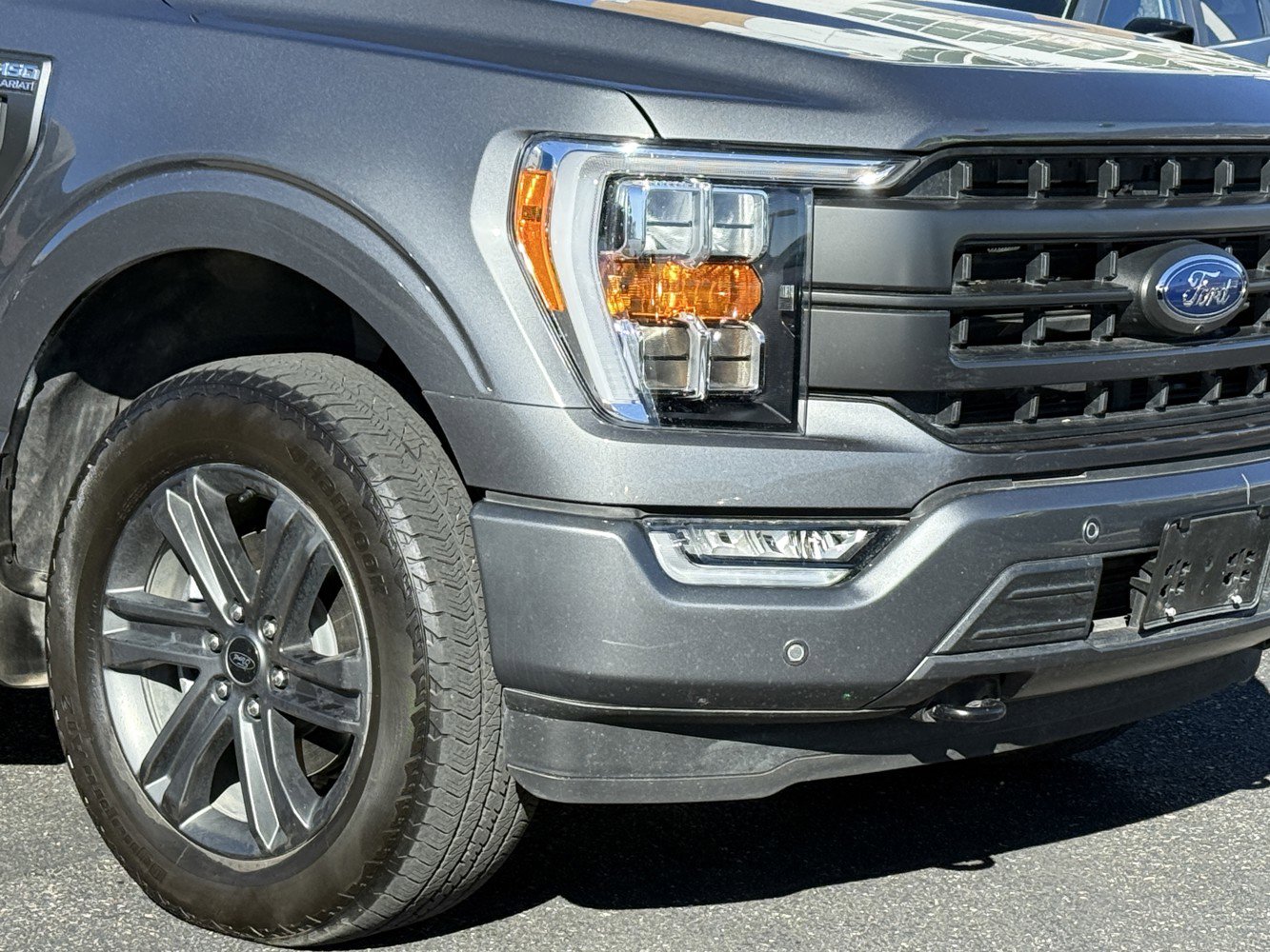 Used 2023 Ford F150 Lariat w/ Max Trailer Tow Package image 2