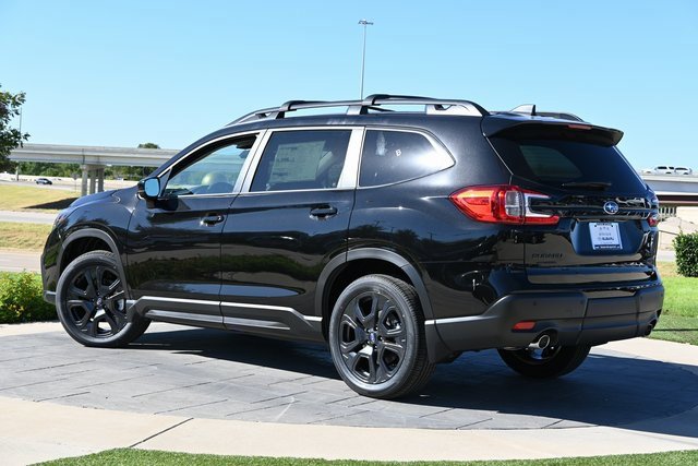 New 2025 Subaru Ascent Bronze Edition image 5