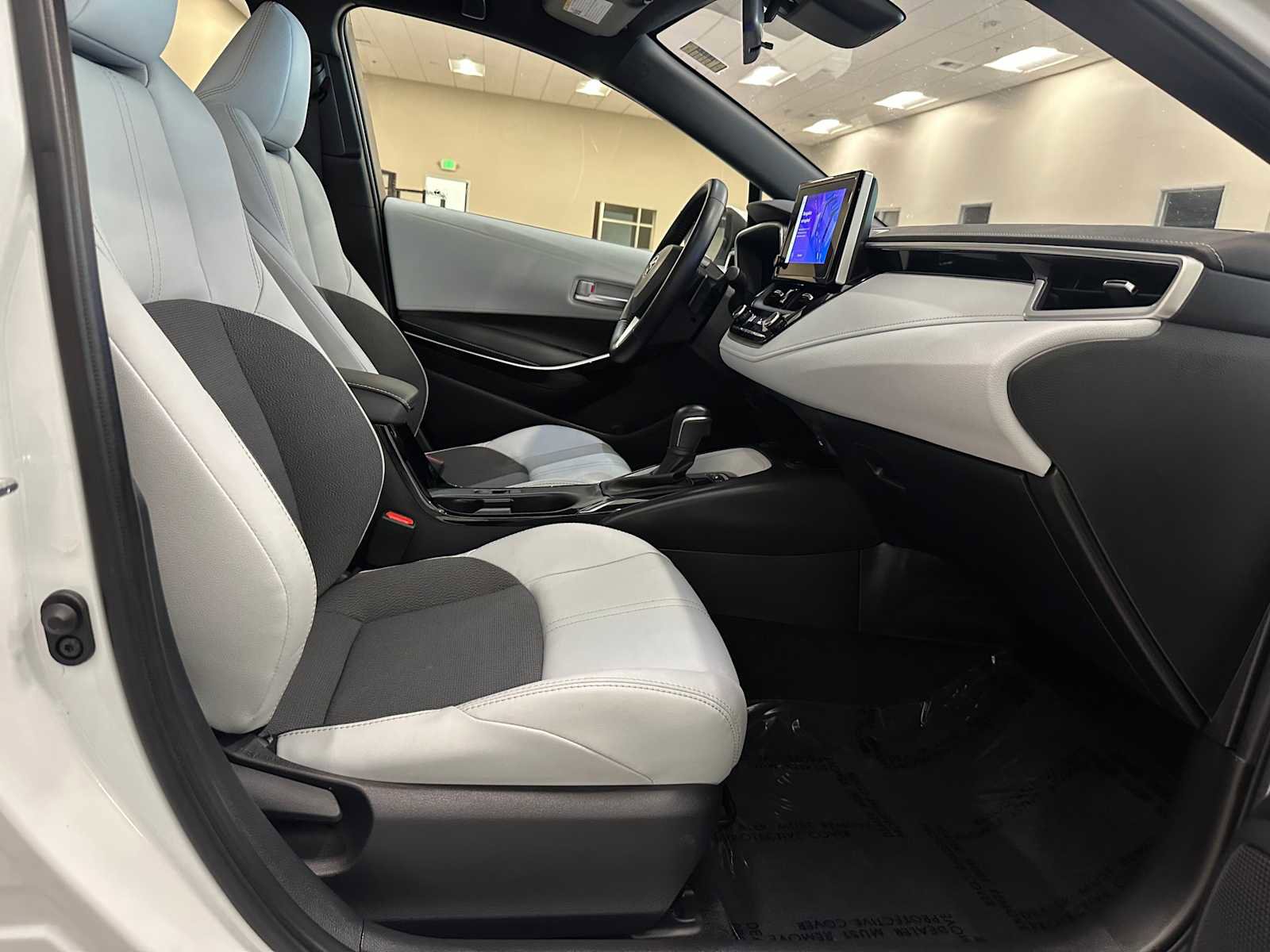 Certified 2023 Toyota Corolla XSE FWD image 31