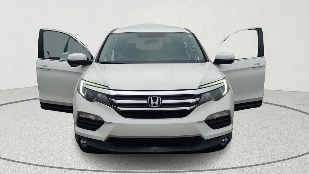 Used 2018 Honda Pilot EX image 9