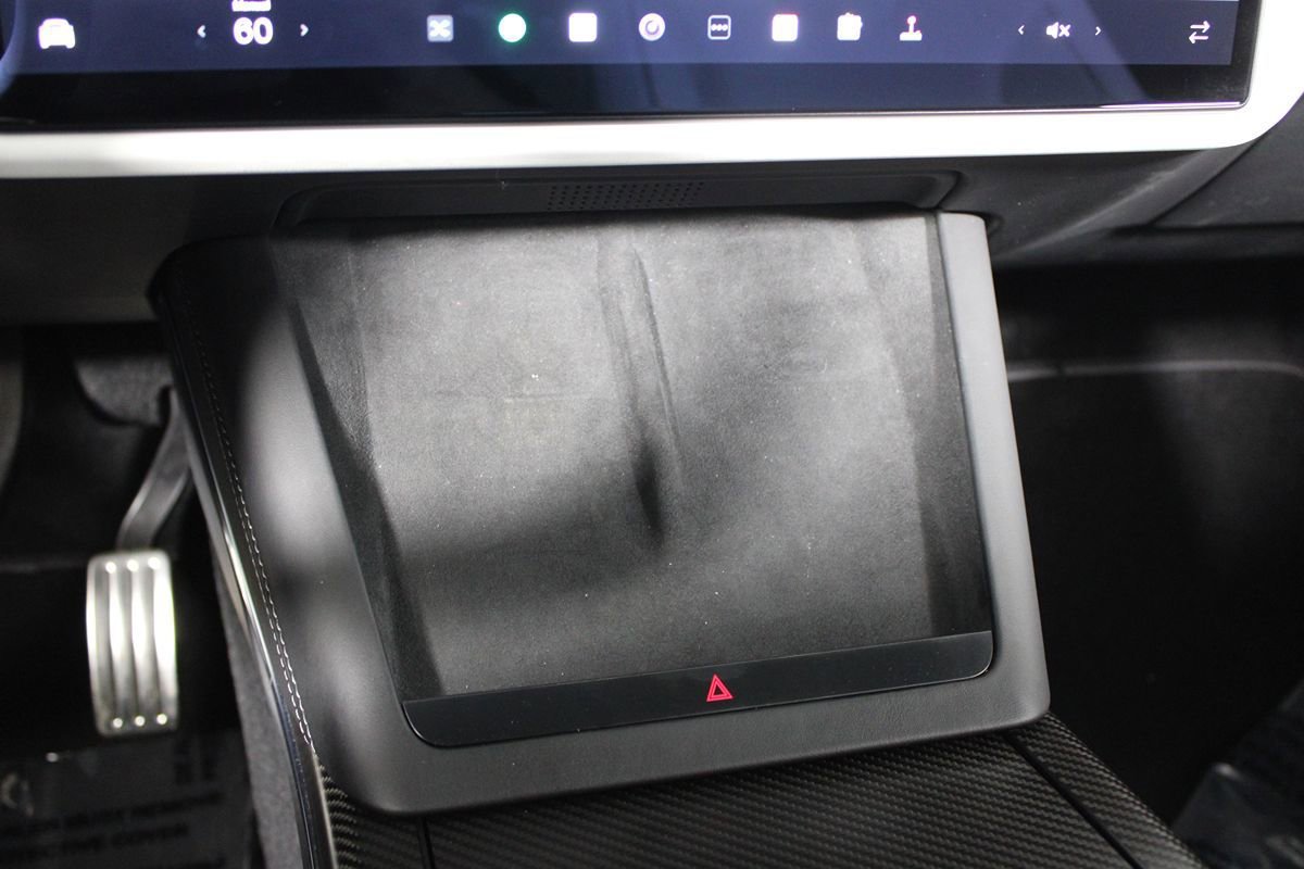 Used 2022 Tesla Model X Plaid image 17