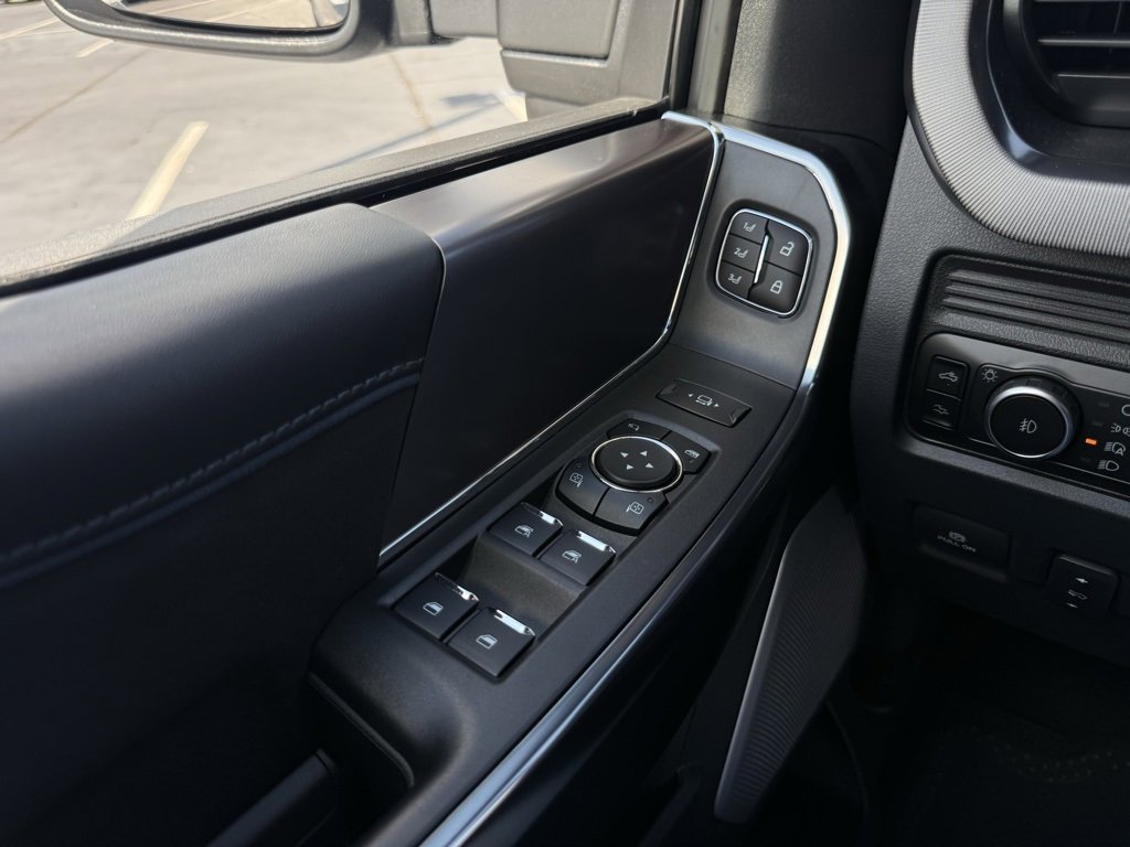 New 2026 Ford F250 Platinum image 12