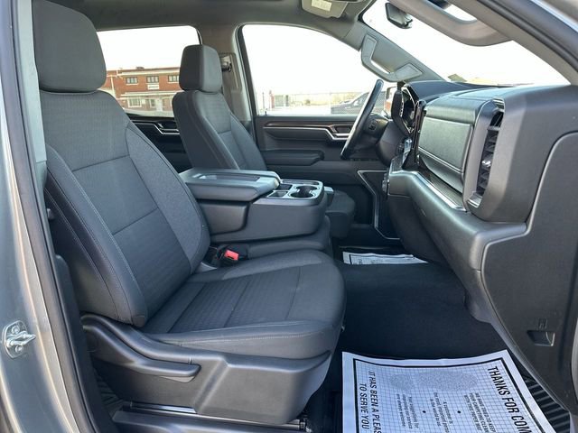 Used 2025 Chevrolet Silverado 1500 LT image 28