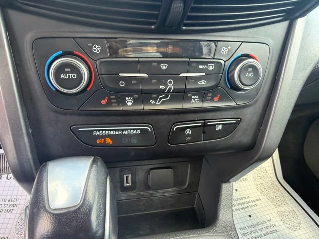 Used 2018 Ford Escape SEL AWD/4WD image 19