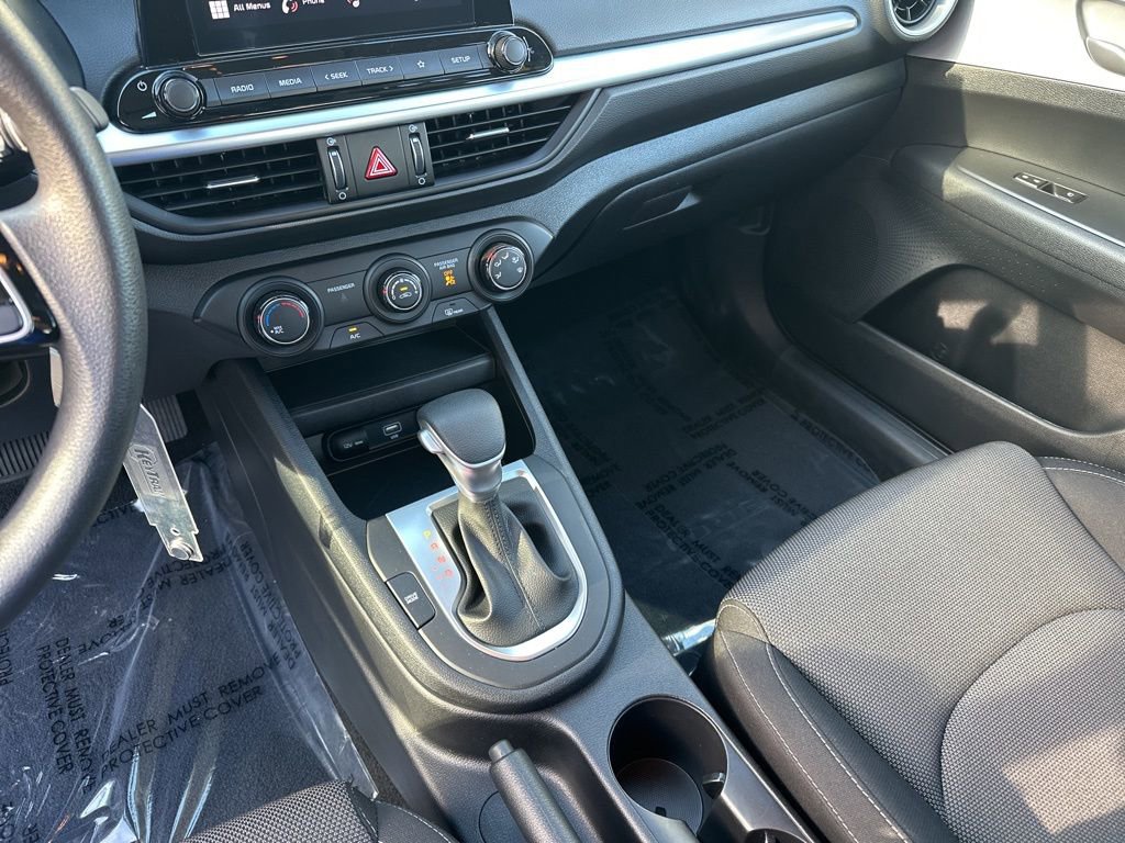 Certified 2024 Kia Forte LXS image 16