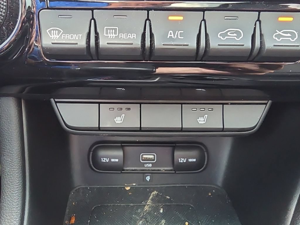 Certified 2022 Kia Sportage Nightfall Edition w/ Nightfall Fwd Premium Package image 15