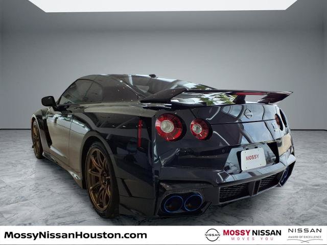 Certified 2024 Nissan GT-R w/ Floor Mat Package AWD/4WD image 5