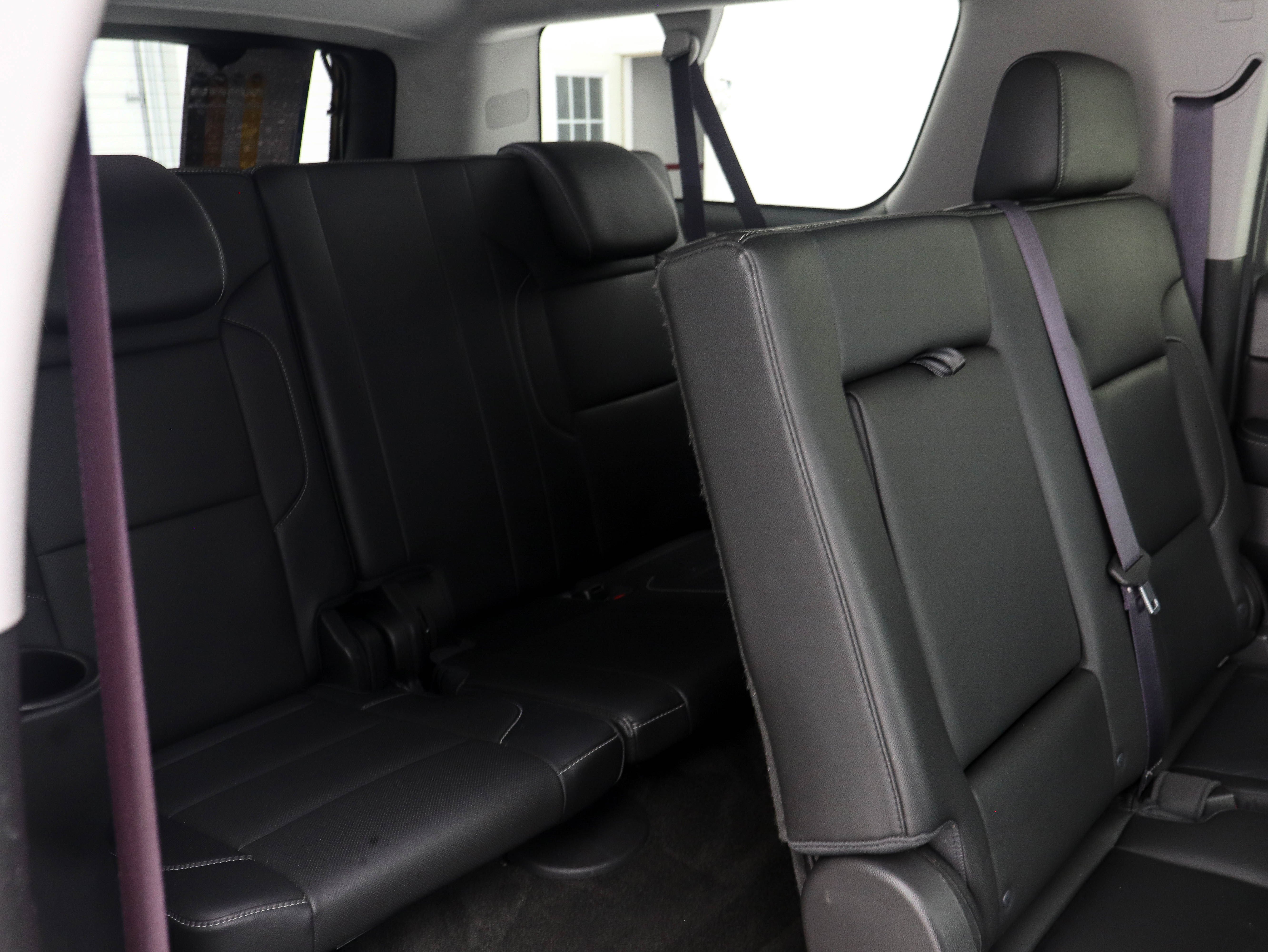 Used 2017 GMC Yukon XL SLT w/ Open Road Package AWD/4WD image 17