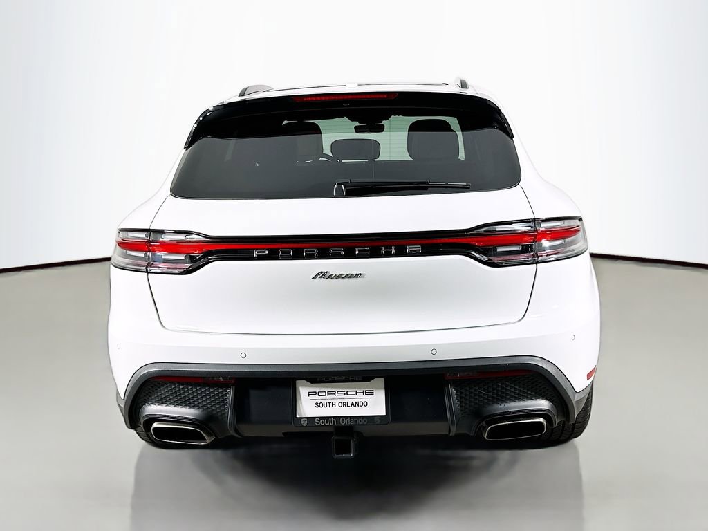 Used 2025 Porsche Macan image 10