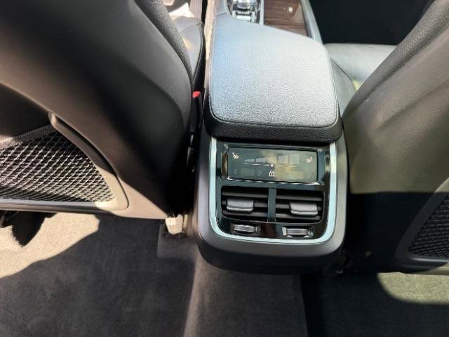 Used 2019 Volvo XC90 T6 Momentum w/ Advanced Package AWD/4WD image 34