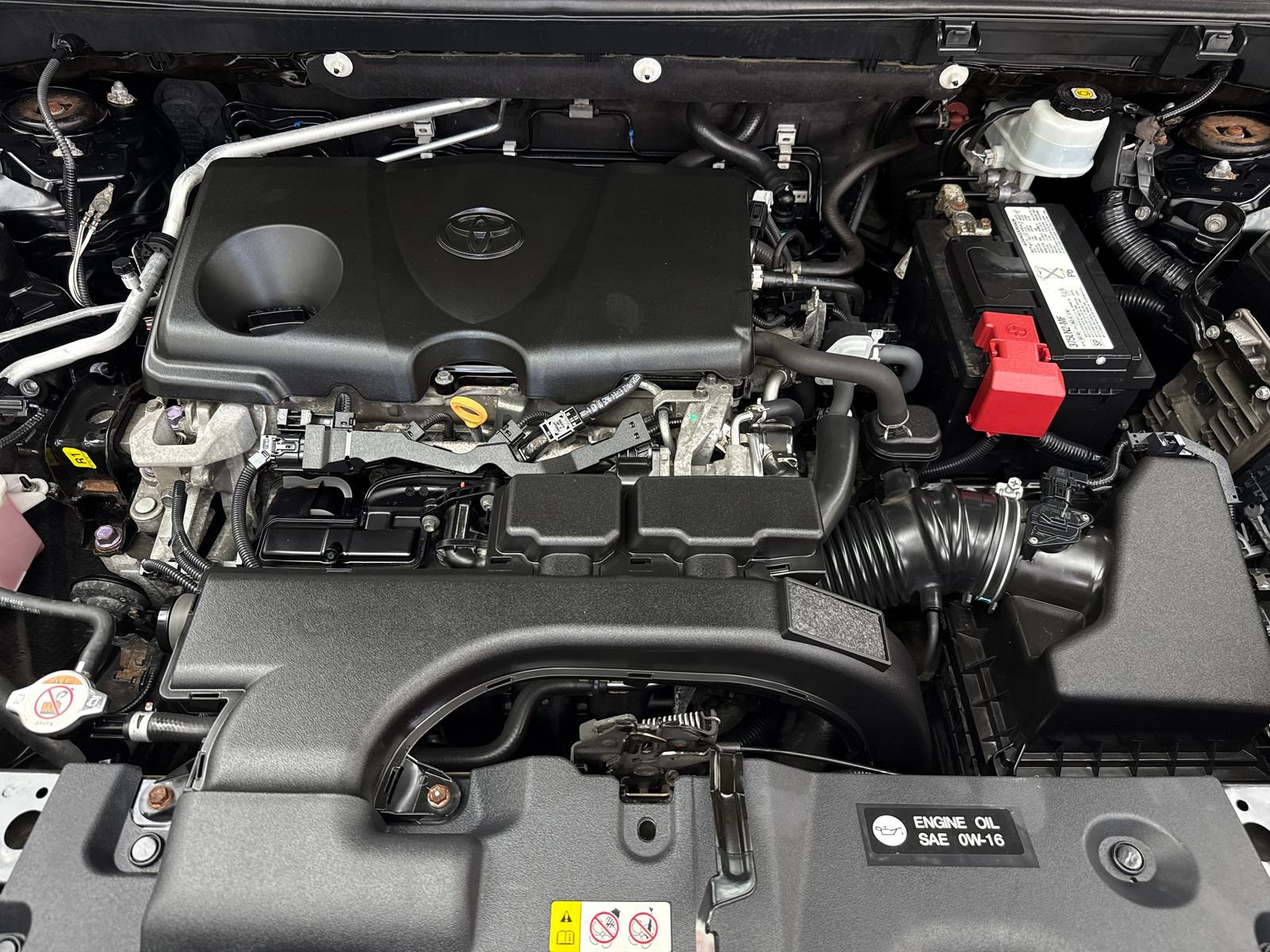 Used 2019 Toyota RAV4 Limited w/ Advanced Technology Package AWD/4WD image 55