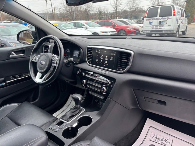 Used 2021 Kia Sportage EX w/ EX Technology Package image 15