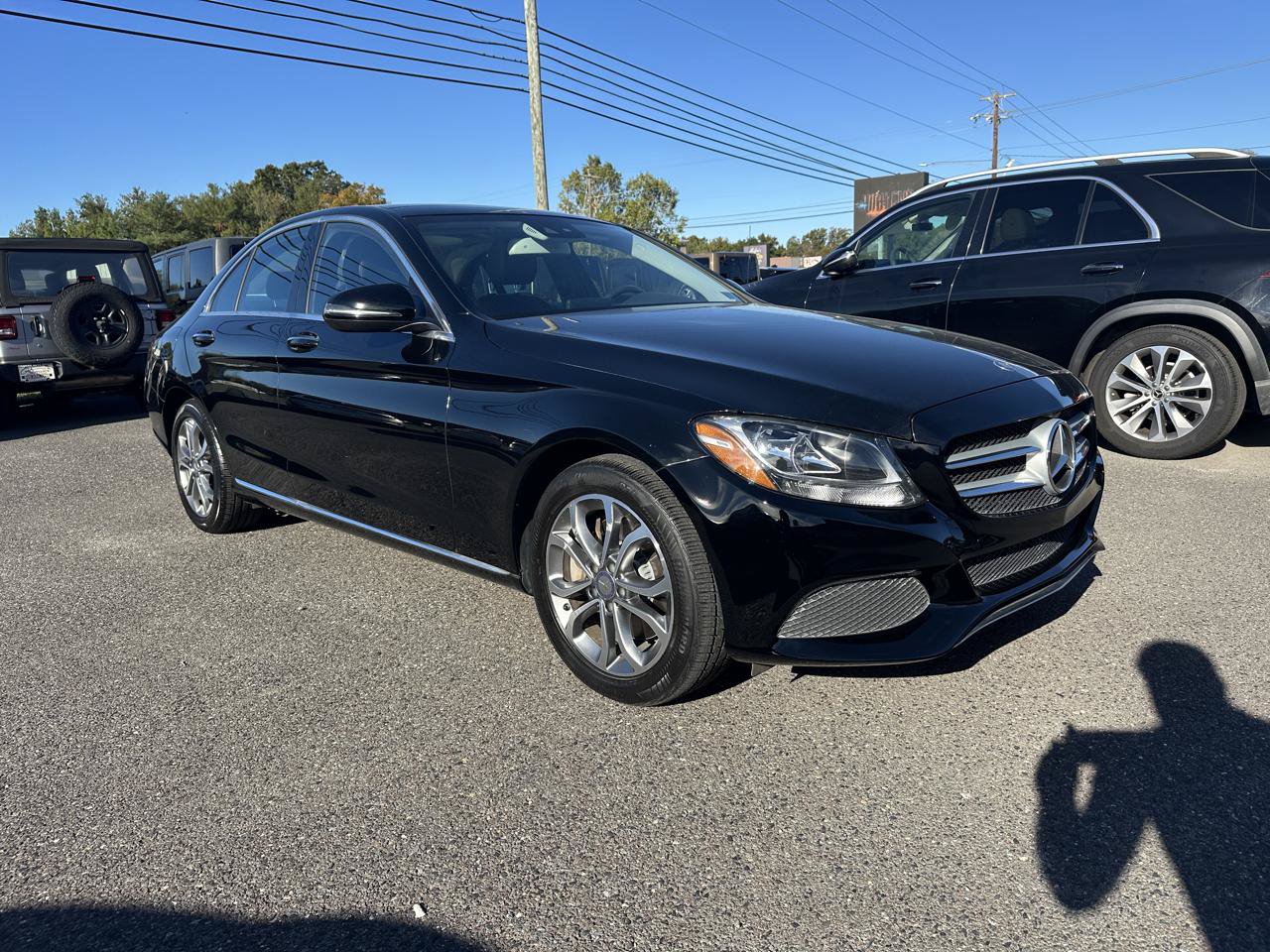 Used 2016 Mercedes-Benz C 300 4MATIC Sedan image 3