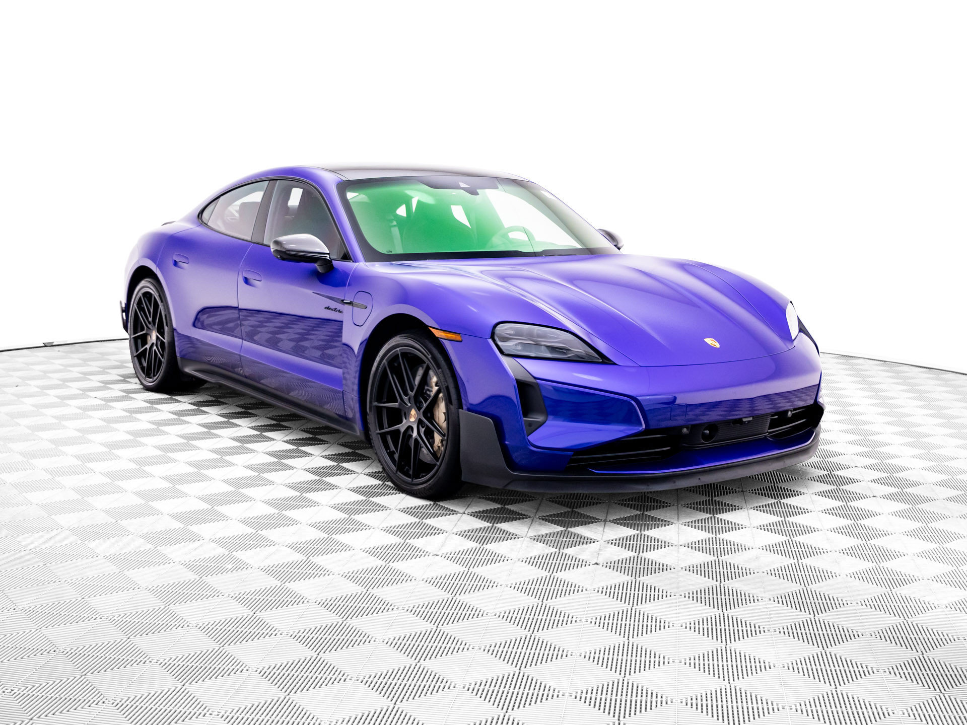 Used 2025 Porsche Taycan Turbo GT AWD/4WD image 7