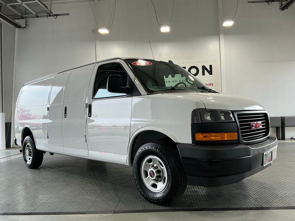 Used 2023 GMC Savana 2500 Extended w/ Driver Convenience Package image 17
