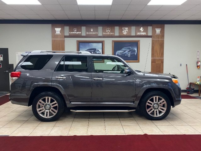 Used 2011 Toyota 4Runner Limited AWD/4WD image 4
