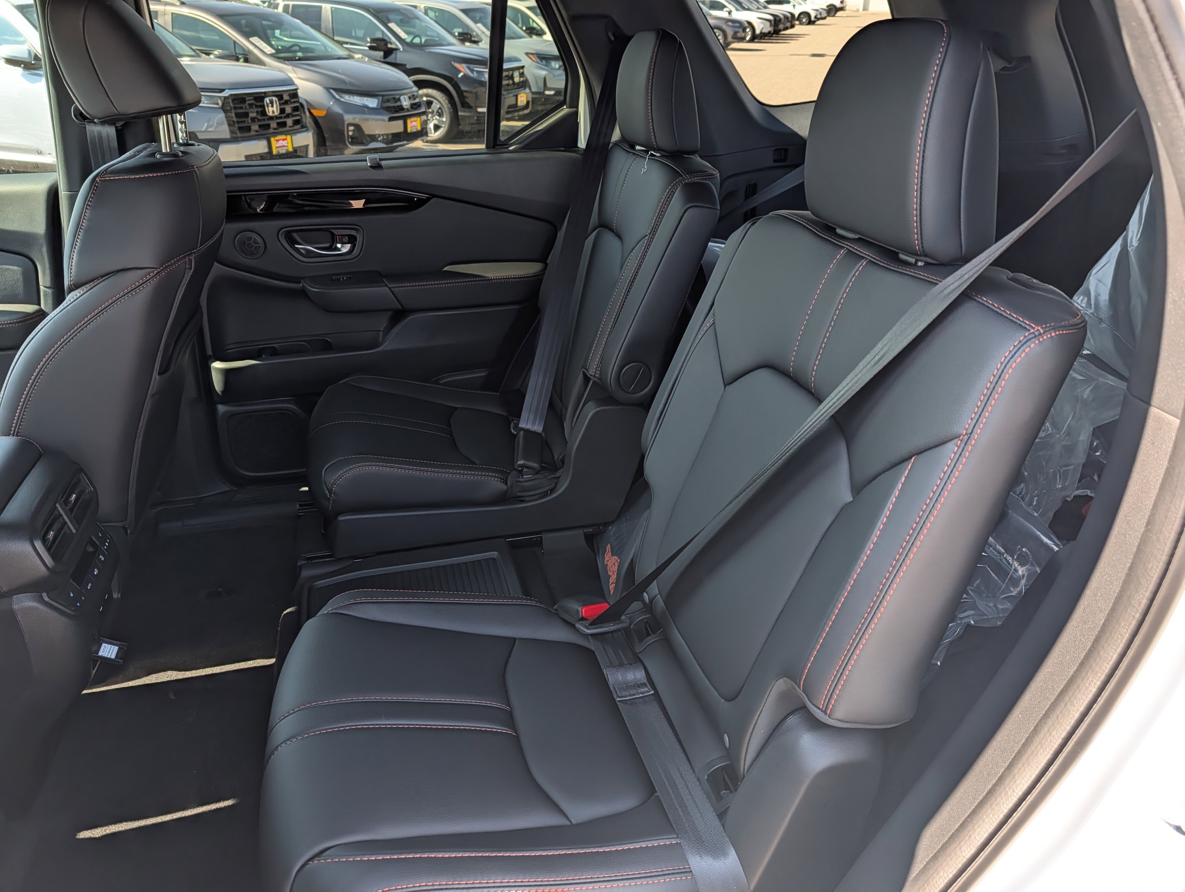 New 2026 Honda Pilot TrailSport image 6