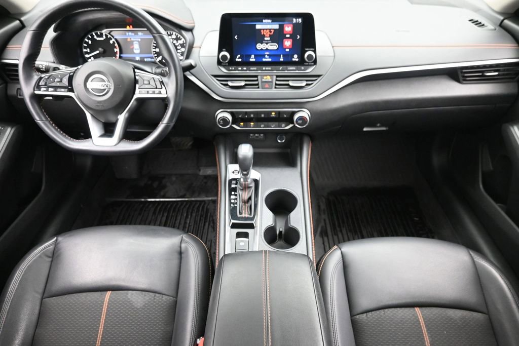 Used 2021 Nissan Altima 2.5 SR w/ SR Premium Package AWD/4WD image 12