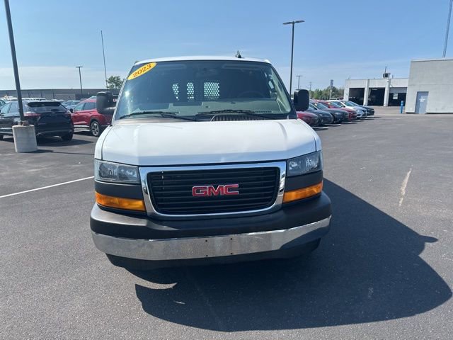Used 2023 GMC Savana 2500 w/ Driver Convenience Package image 3