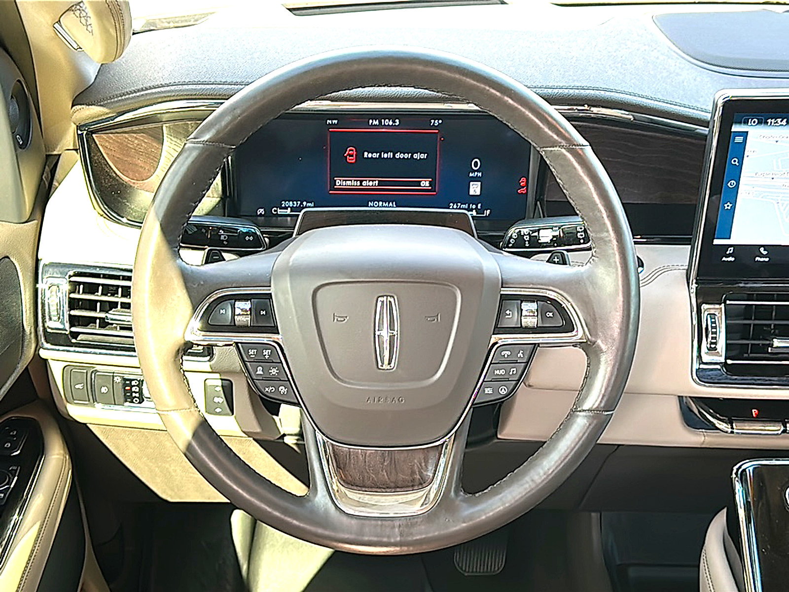 Used 2022 Lincoln Navigator Reserve RWD image 24
