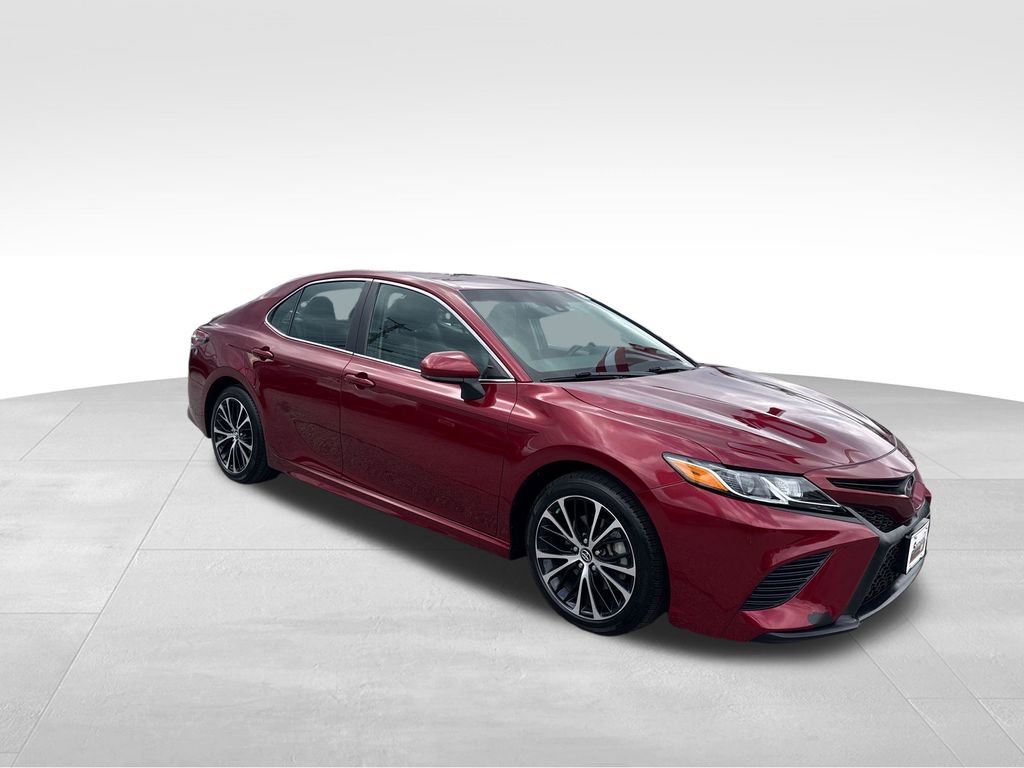 Used 2018 Toyota Camry SE image 7