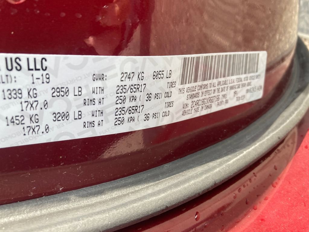 Used 2019 Chrysler Pacifica Touring-L FWD image 34