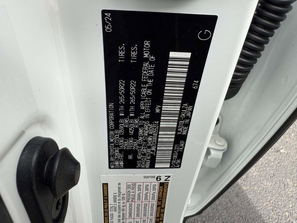 Used 2024 Lexus LX 600 F Sport image 34