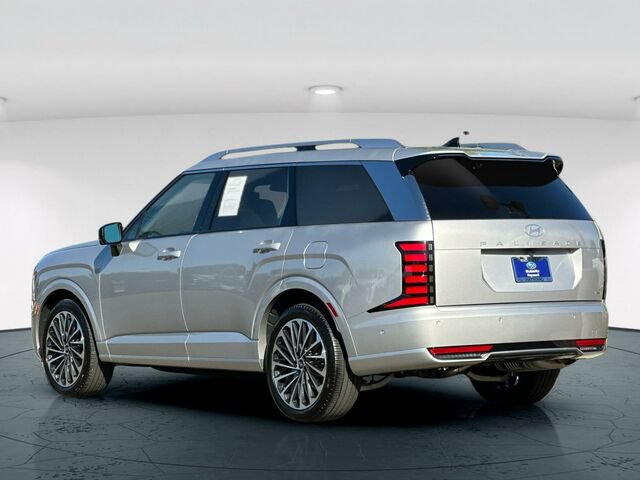 Used 2026 Hyundai Palisade Calligraphy AWD/4WD image 4