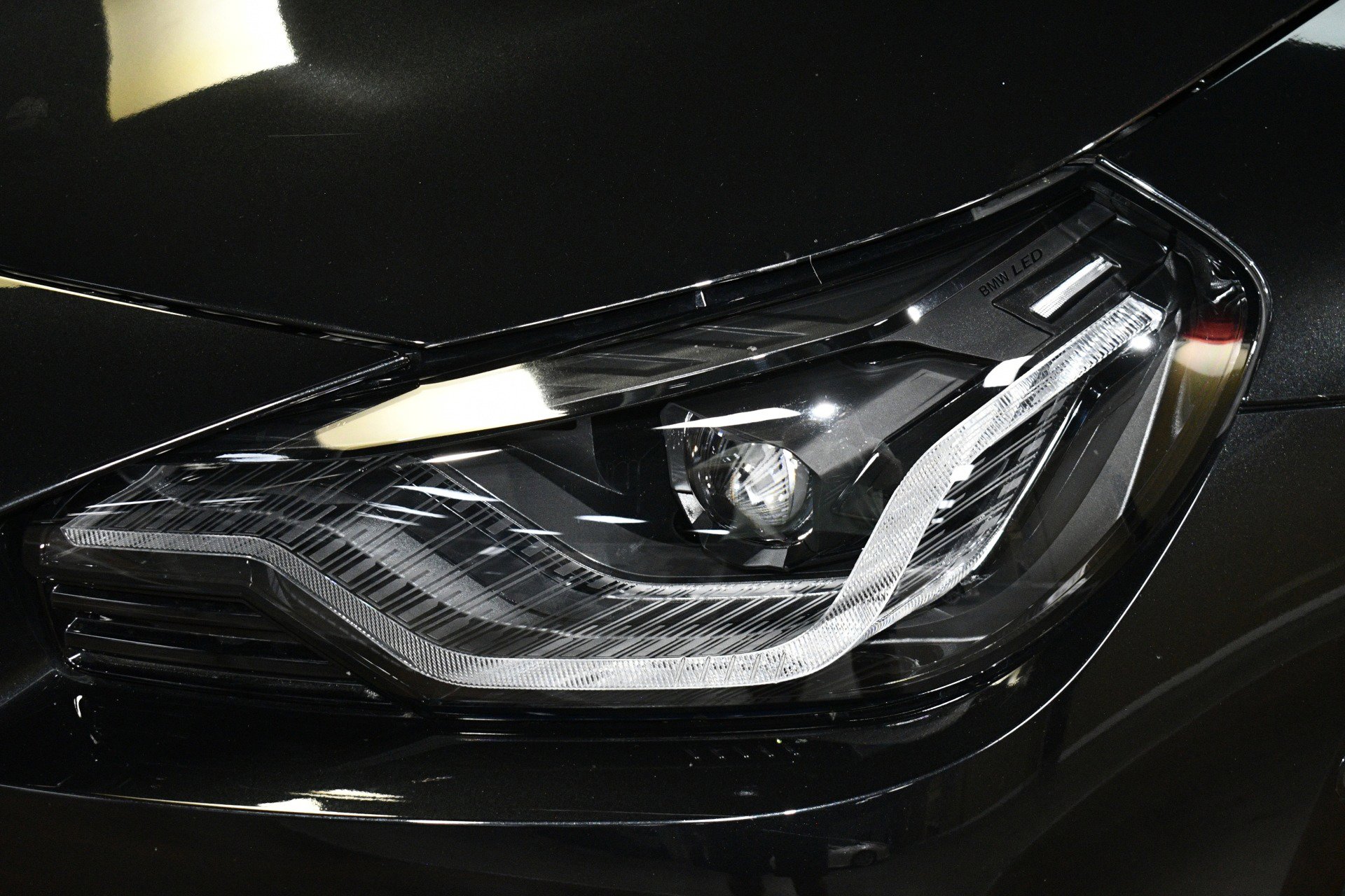 Used 2023 BMW M2 w/ Lighting Package image 57