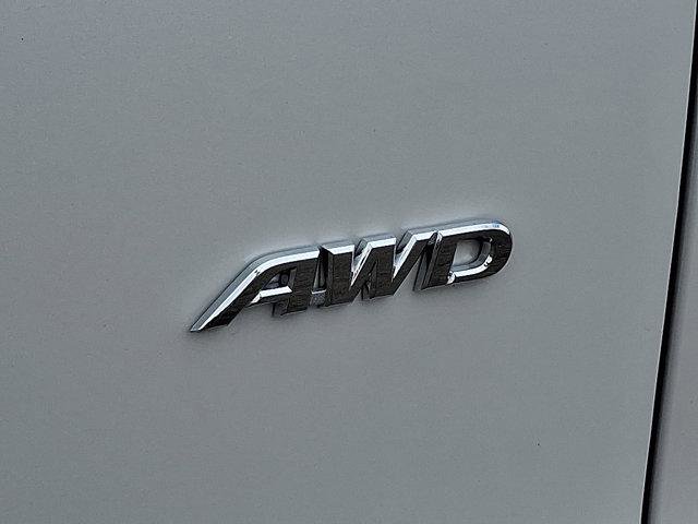 Certified 2022 Toyota Corolla Cross L image 32