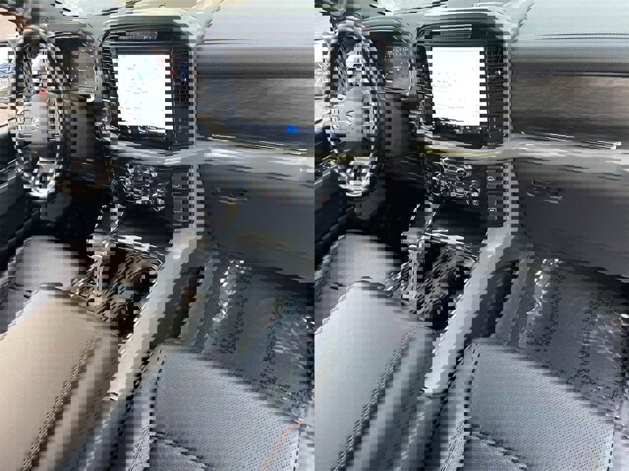 Certified 2024 Ford F150 Lariat w/ FX4 Off-Road Package image 11