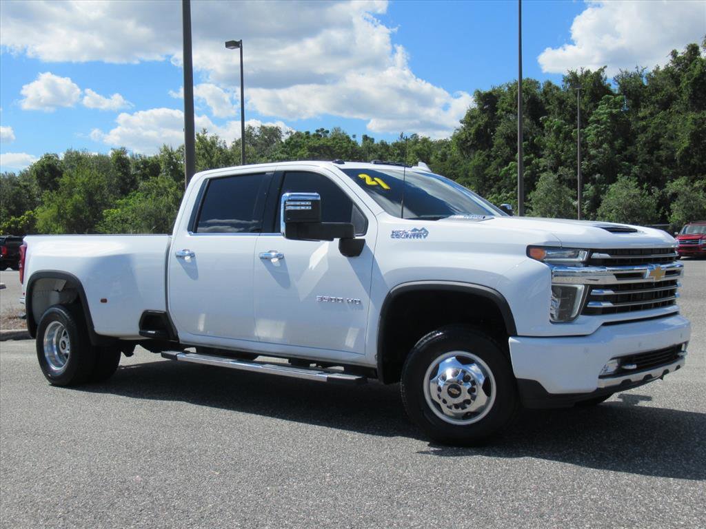 Used 2021 Chevrolet Silverado 3500 High Country image 2