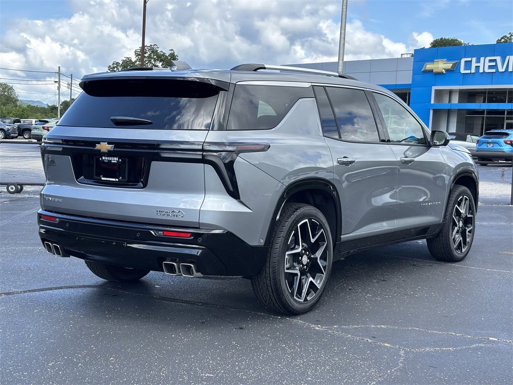 New 2026 Chevrolet Traverse High Country w/ LPO, Floor Liner Package image 6