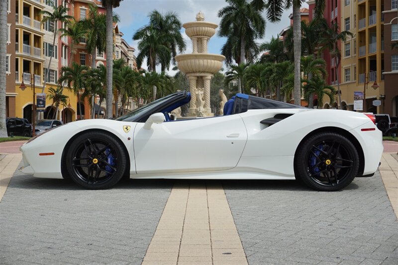 Used 2018 Ferrari 488 Spider RWD image 5