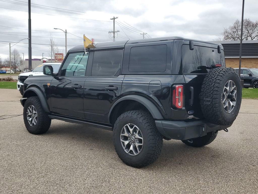 Certified 2025 Ford Bronco Badlands image 4