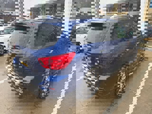 Used 2019 Nissan Pathfinder SL w/ Cargo Package image 6