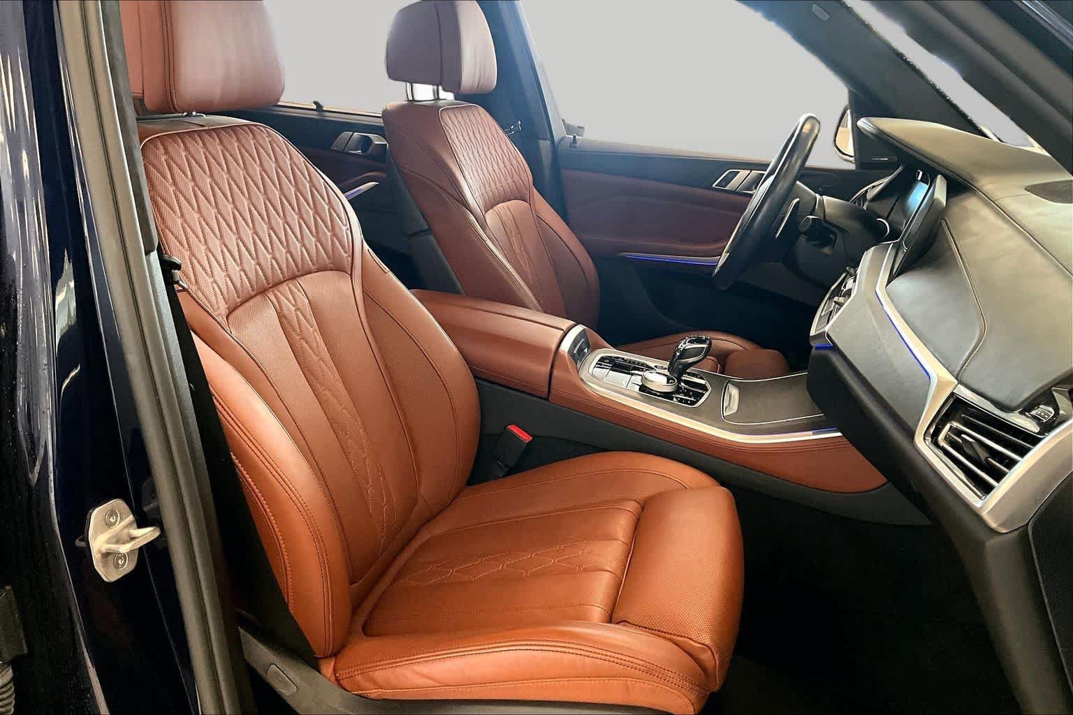 Used 2021 BMW X5 M50i w/ Executive Package AWD/4WD image 8